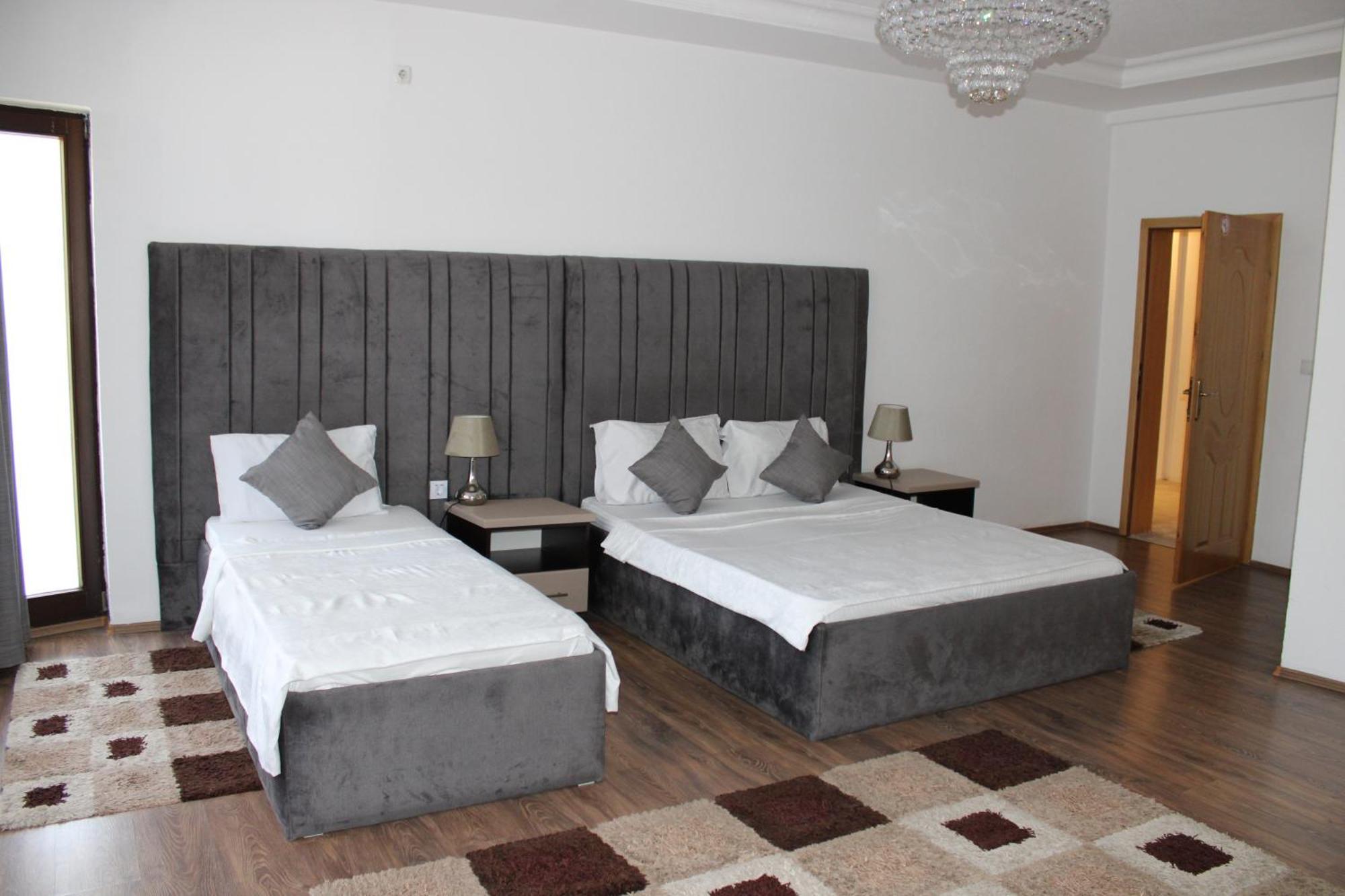 Hotel Cleon Prizren Exteriér fotografie
