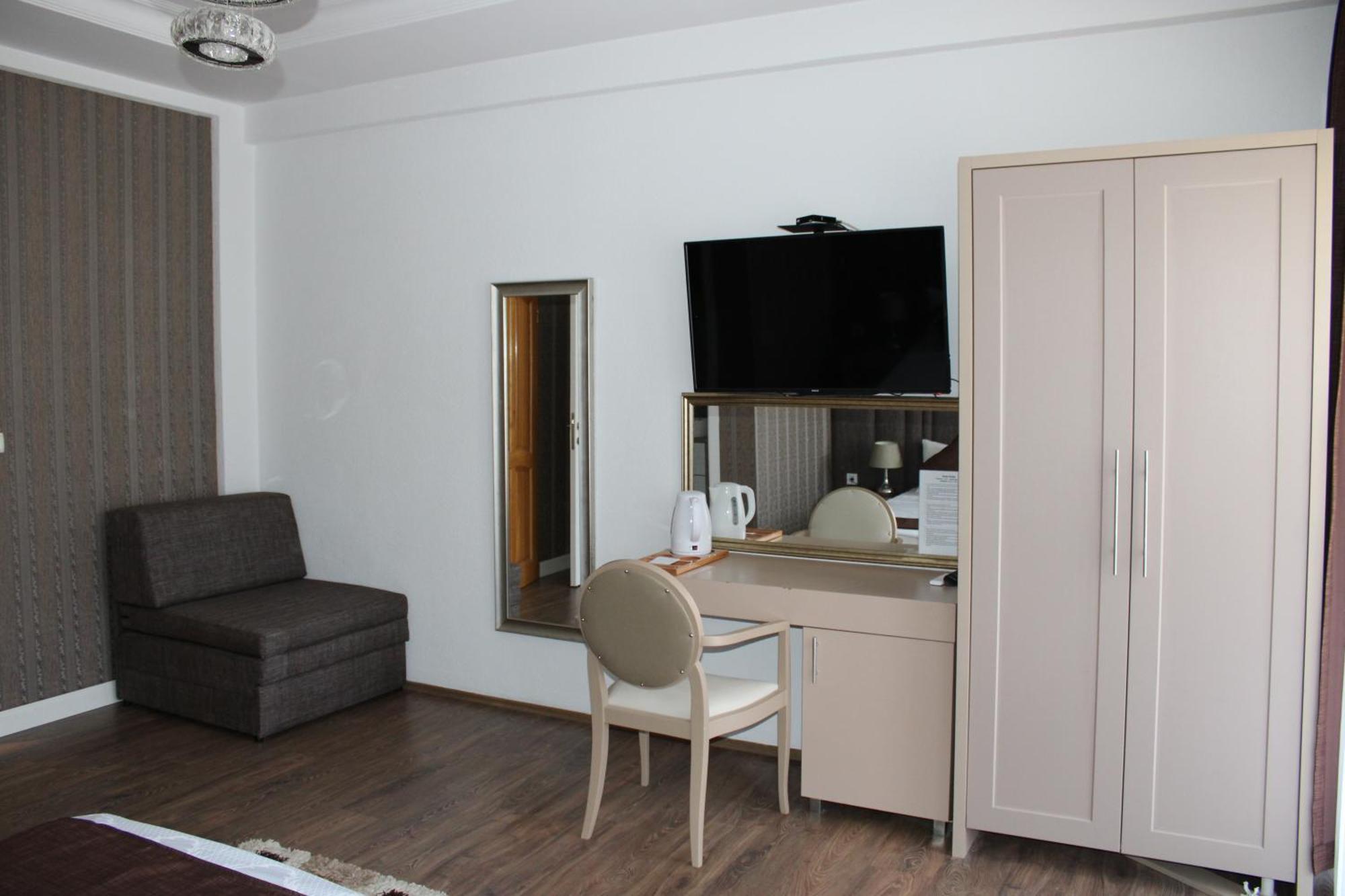 Hotel Cleon Prizren Exteriér fotografie