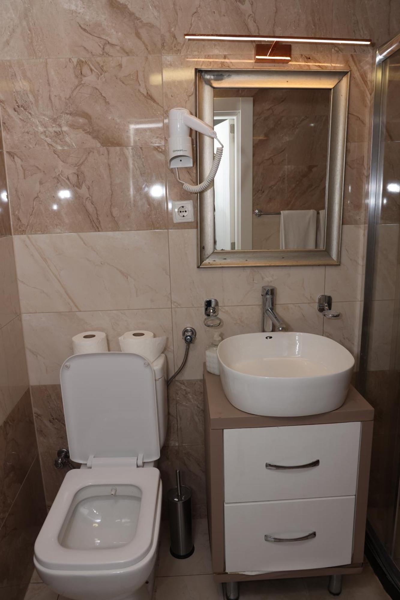 Hotel Cleon Prizren Exteriér fotografie
