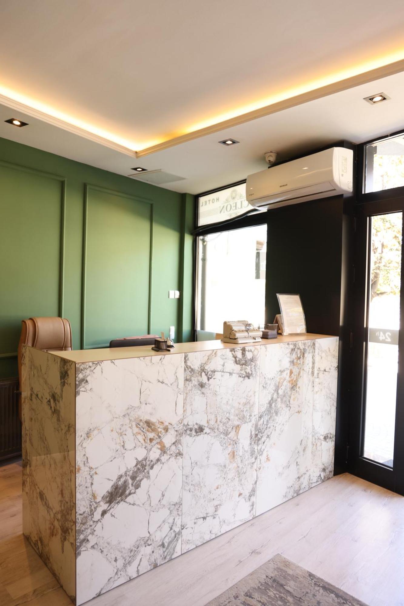 Hotel Cleon Prizren Exteriér fotografie