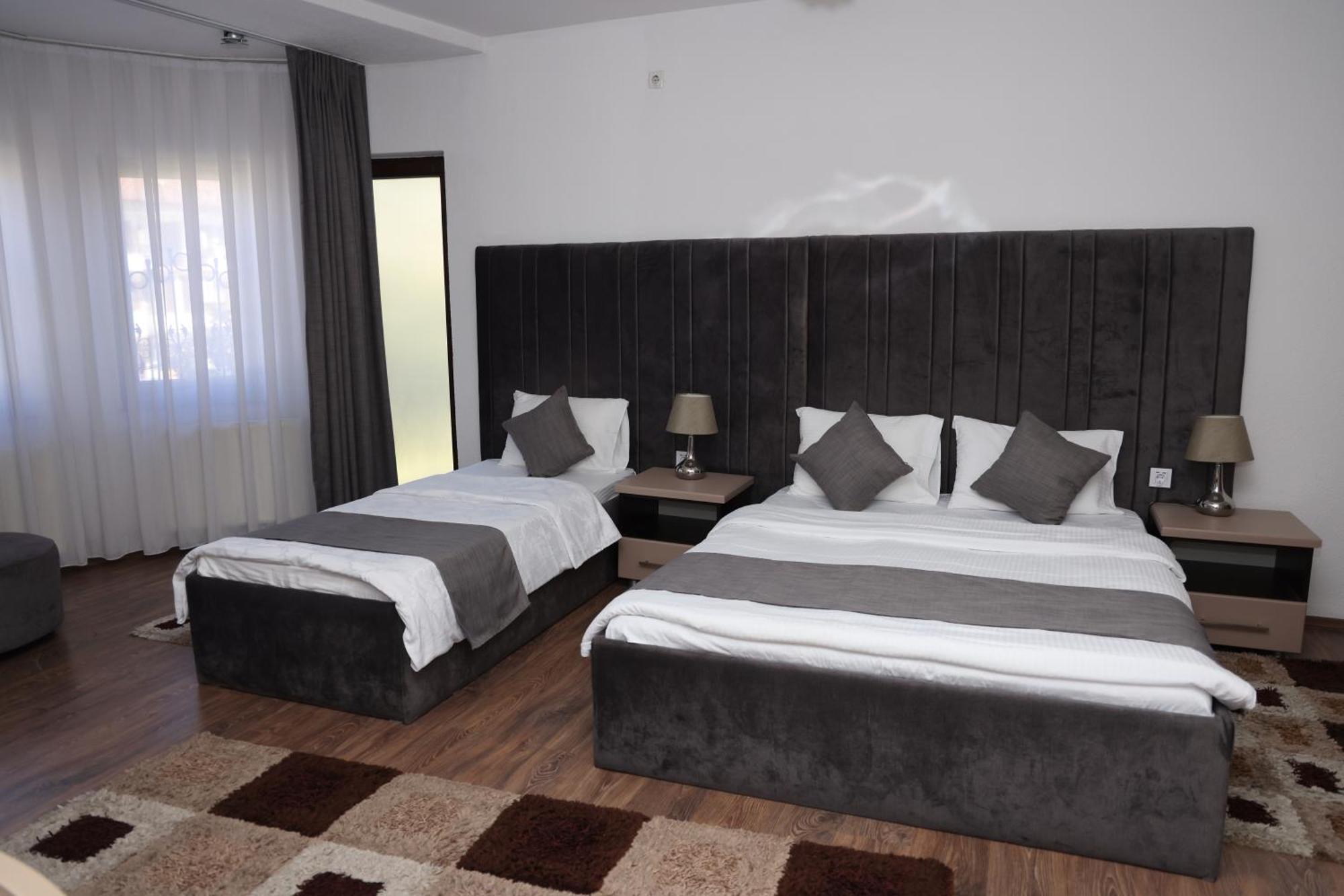 Hotel Cleon Prizren Exteriér fotografie
